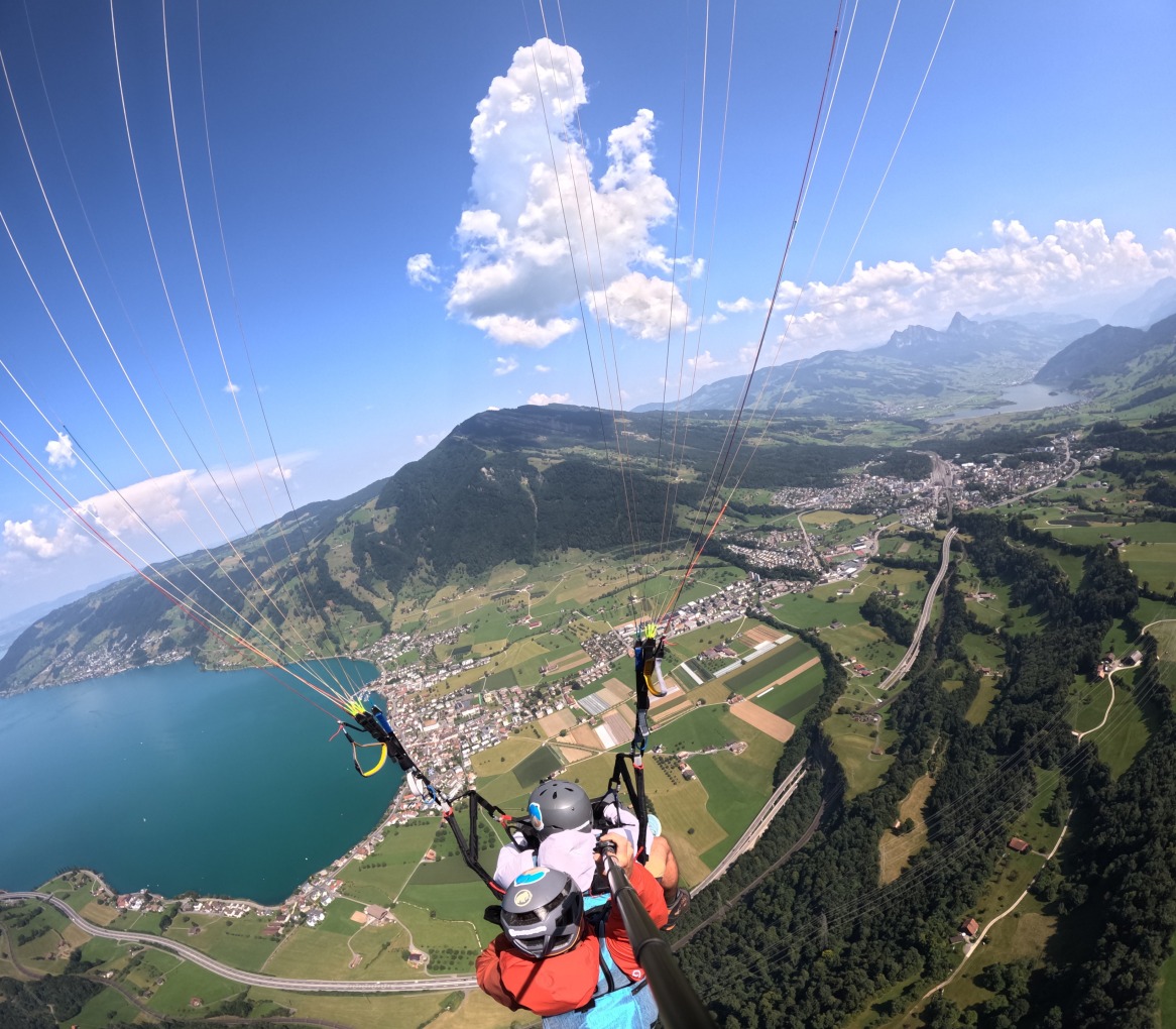 Paragliding Luzern - Tandemflug am Pilatus anfragen | Noel Roje 